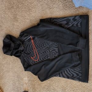 Nike pullover hoodie